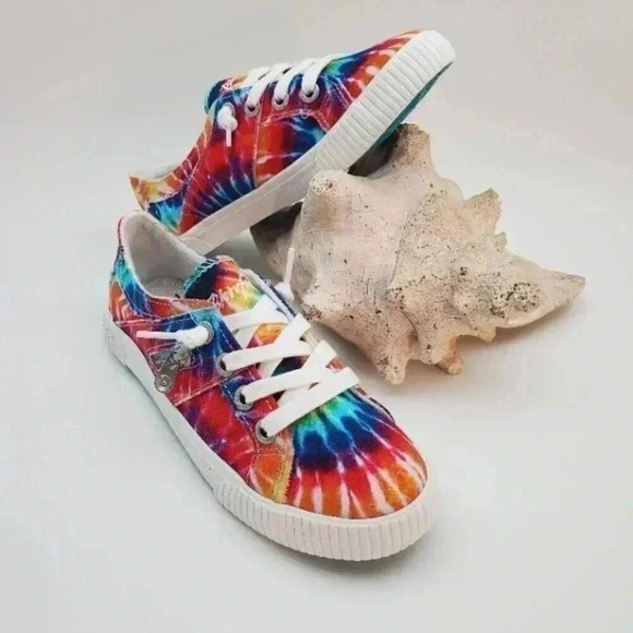 BUY ONE GET ONE FREE Blowfish Fruit Slip On Sneaker Rainbow Tie-Dye Size 6.5 - Picture 2 of 6